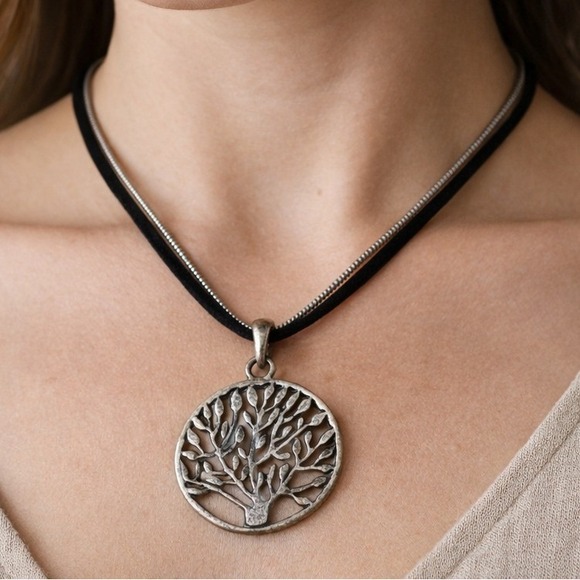 Unbranded Jewelry - Vintage Necklace Vintage Tree of Life Silver Tone Pewter‎ Boho Nature 18" Earthy
